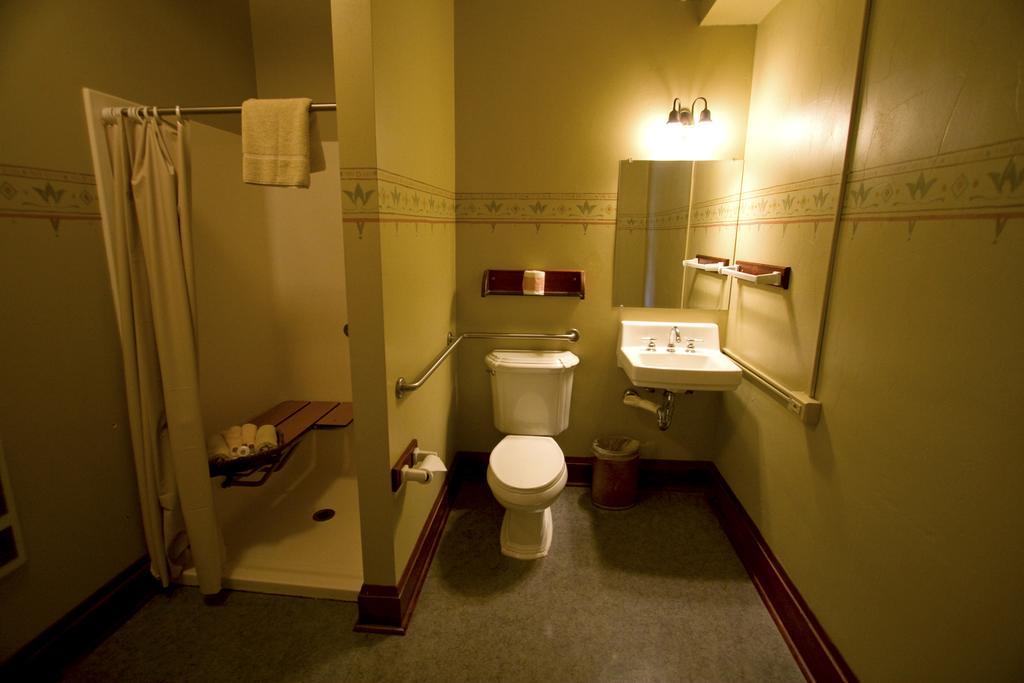 فندق Mcmenamins Edgefield تراوتدل الغرفة الصورة
